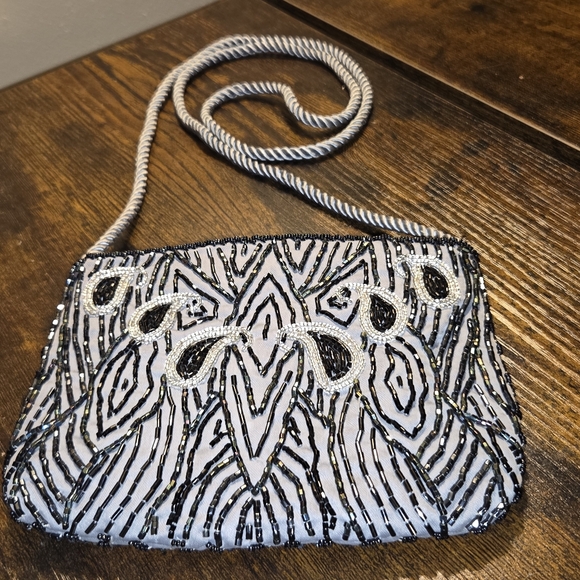 Vintage Blue & Grey Women's Crossbody Beaded Satin Clutch/Bag with Cloth Rope - Picture 3 of 11